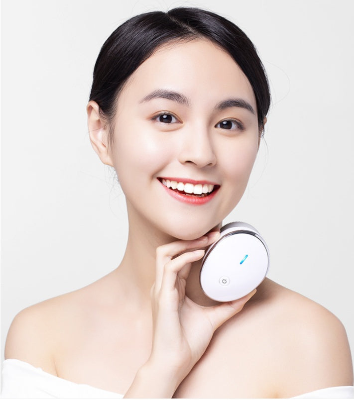 Multifunctional Beauty Cleansing Device